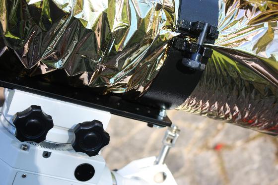 Fixation tube arrière