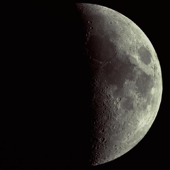 Lune du 23-06-2015 de jour! Lune du 23-06-2015 de jour!