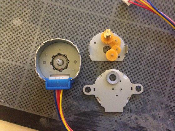 Démontage moteur 28BYJ-48