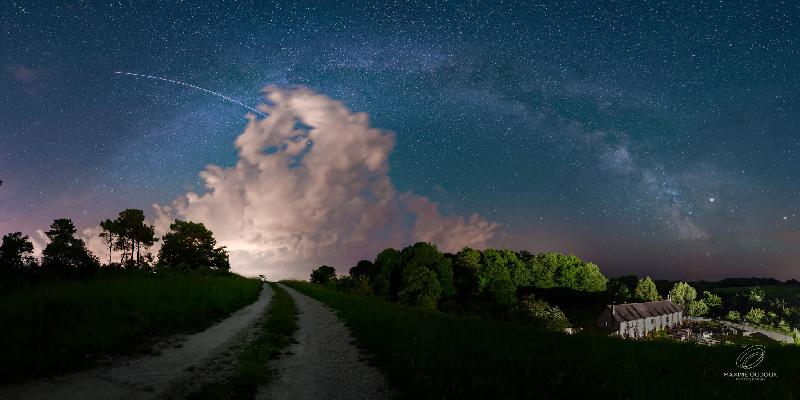 NAT 2017 - Arche de la Voie Lactée, ISS et un nuage
