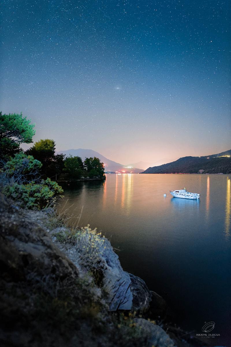Le Lac de Serre Ponçon et Andromède Le Lac de Serre Ponçon et Andromède