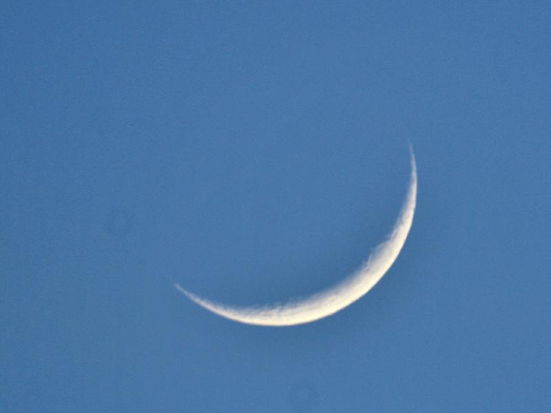 Croissant lunaire 02 déc 2016 Croissant lunaire 02 déc 2016