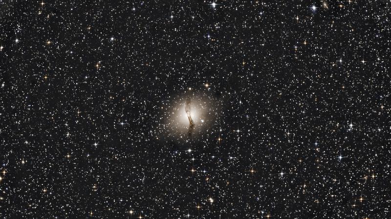 NGC 5128 Centaurus A NGC 5128 Centaurus A
