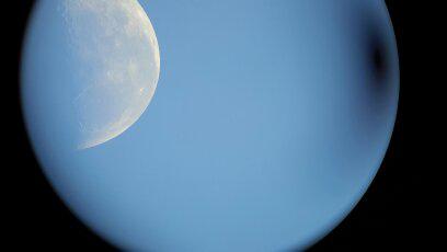 La  lune au Dobson sur tablette Samsung Galaxie S