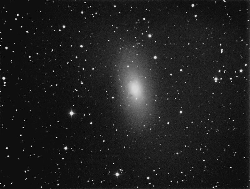 NGC 205 au T620 mm de L'observatoire astro de BAUDUEN NGC 205 au T620 mm de L'observatoire astro de BAUDUEN