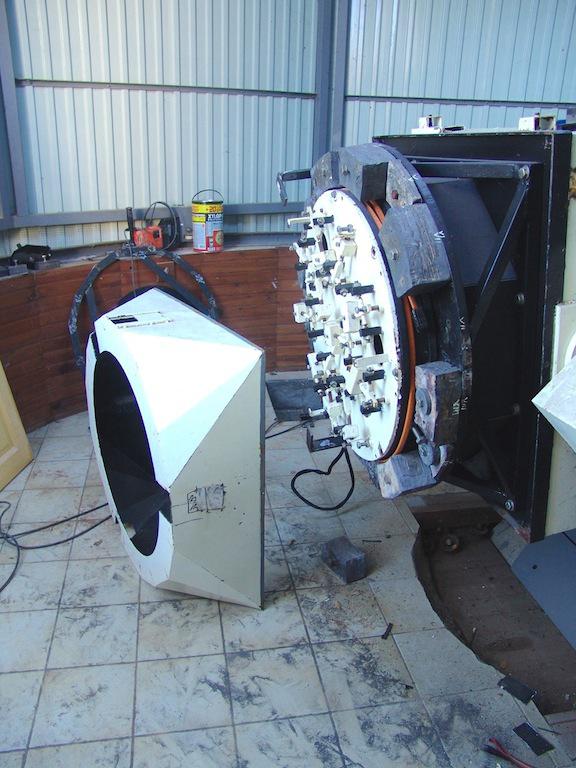 Barillet astatique du T620 mm de l’OAB. Barillet astatique du T620 mm de l’OAB.