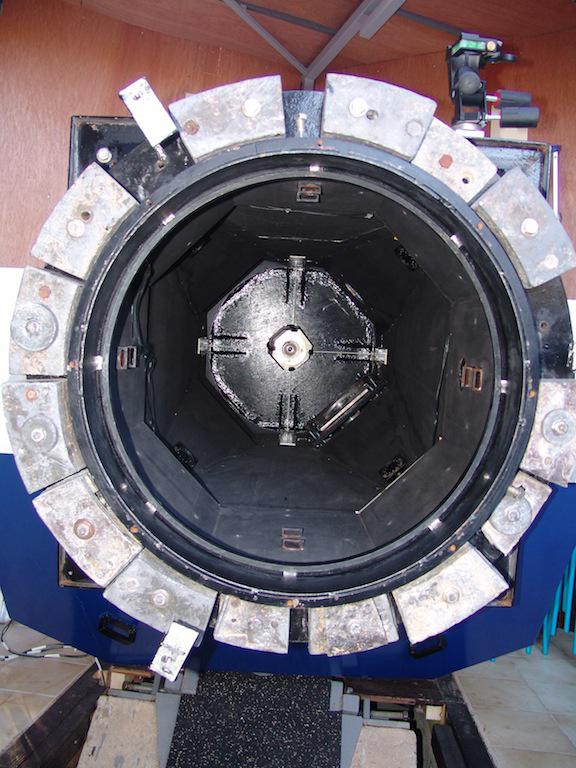 Barillet astatique du T620 mm de l’OAB. Barillet astatique du T620 mm de l’OAB.