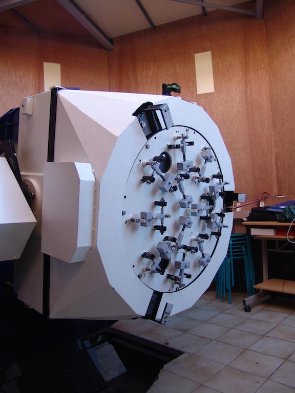 Barillet astatique du T620 mm de l’OAB. Barillet astatique du T620 mm de l’OAB.