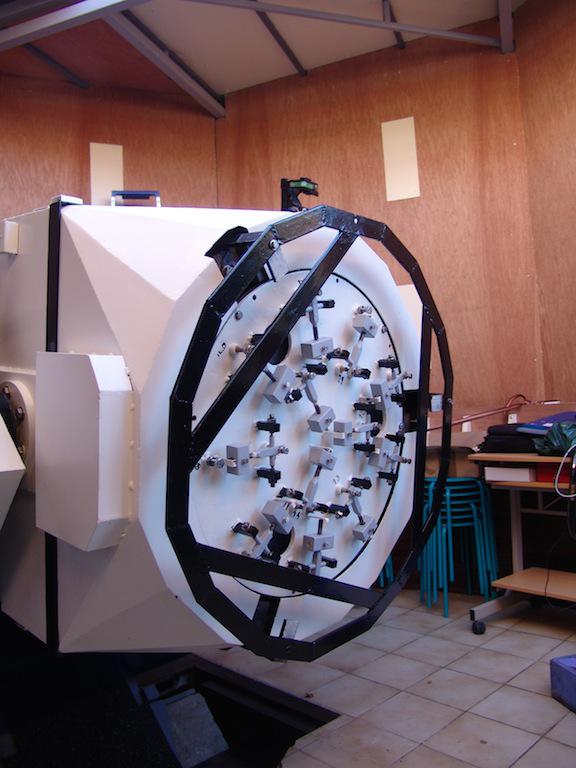 Barillet astatique du T620 mm de l’OAB. Barillet astatique du T620 mm de l’OAB.