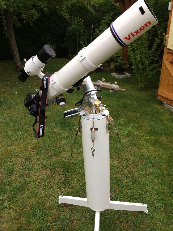 AstroTrac Travel System et Vixen 81EDS 2 AstroTrac Travel System et Vixen 81EDS 2