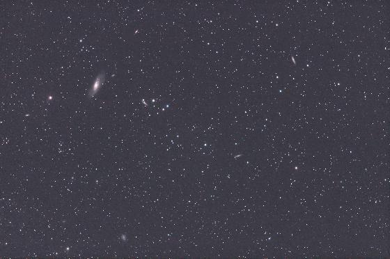 M106 et ses voisines