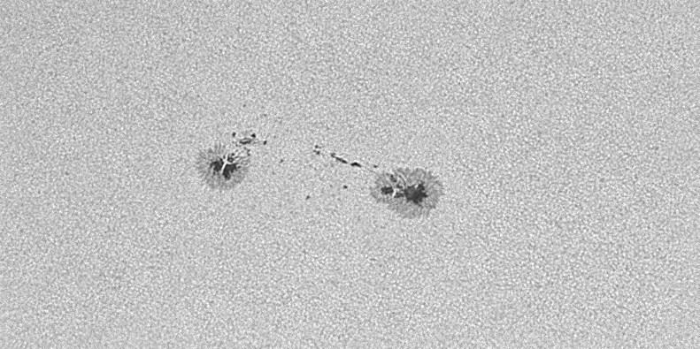 Sun 26-03-2017 AR2644 ED80, QHY5L-IIm, IR cut filter, Continuum 540nm filter, Barlow 2.5x, AS3, Registax6