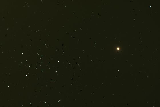 Mars dans la crèche revue maxim DL
