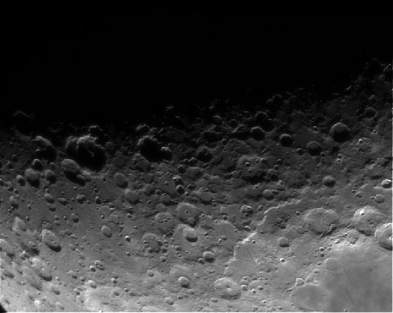lune du 20 avril gros plan .avi lune du 20 avril gros plan .avi