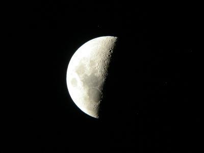 LUNE   18 01 2013