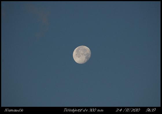 Lune du 24-11 Télé 300 mm Lune du 24-11 Télé 300 mm