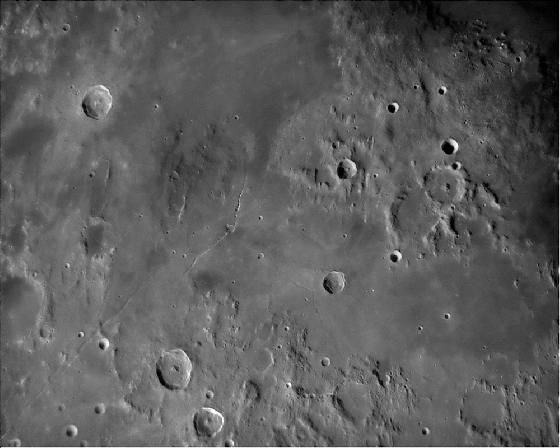 lune251209f lune251209f