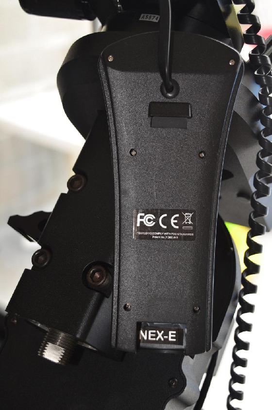 raquette celestron v4..20