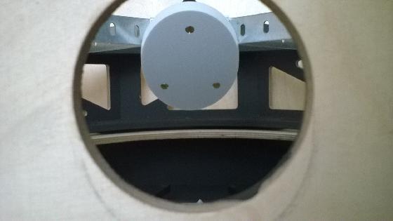 Support secondaire vu par le trou PO