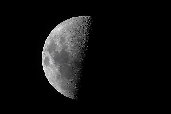Lune 22.04.2010 Lune 22.04.2010