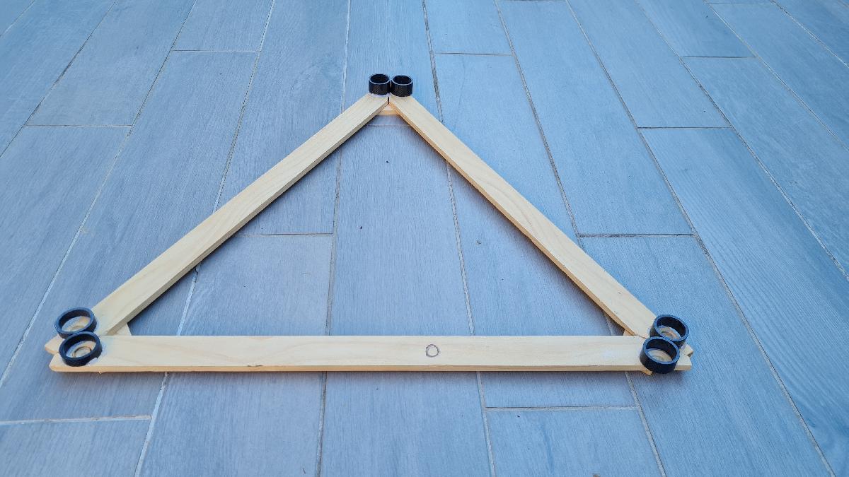 Triangle pour installer anneau secondaire du StarGate cropped Triangle pour installer anneau secondaire du StarGate cropped