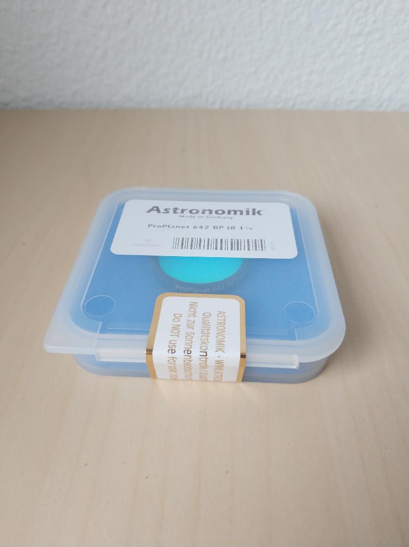 FiltrAstronomik ProPlanet 642 BP IR-pass filter en 31,75mm. FiltrAstronomik ProPlanet 642 BP IR-pass filter en 31,75mm.