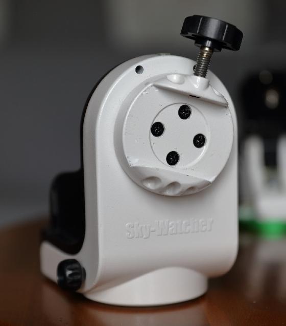 Monture SKYWATCHER AZ GTI + raquette + accessoires