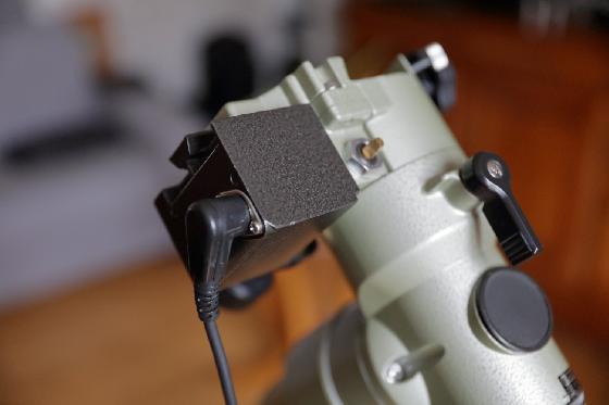 Monture VIXEN GP motorisée double axe avec trépied alu