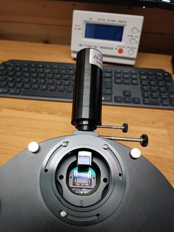 Roue à filtre + diviseur optique