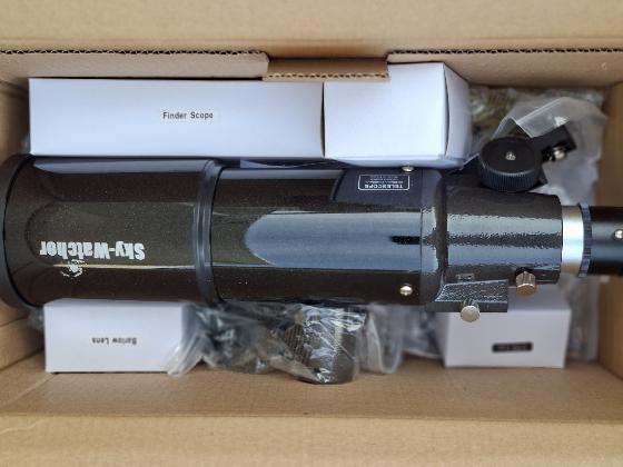 Télescope Newton 200 mm + monture EQ6 + lunette guide + Canon EOS 50D défiltré + Caméra ZWO ASI 120 MM