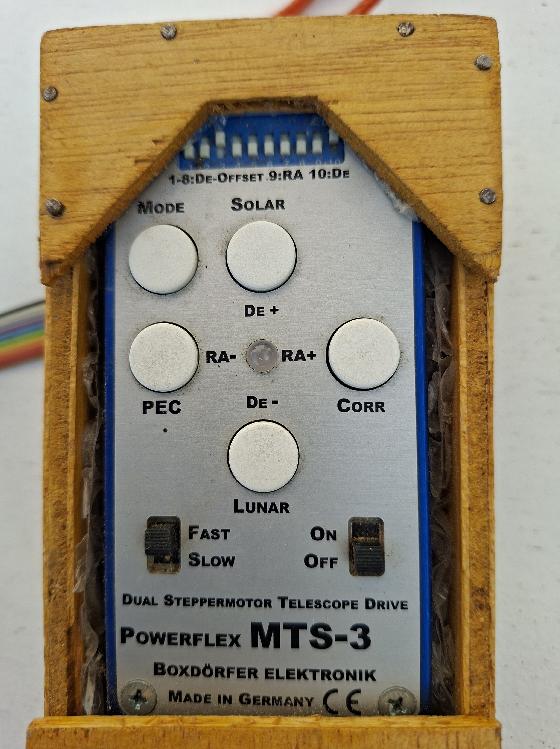 Télescope Newton 200 mm + monture EQ6 + lunette guide + Canon EOS 50D défiltré + Caméra ZWO ASI 120 MM