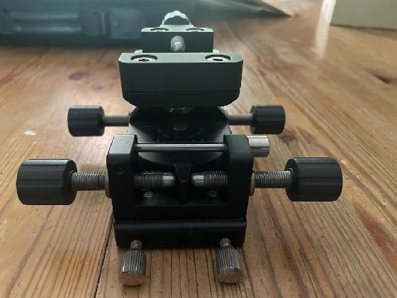 Platine de guidage micrométrique Baader Stronghold