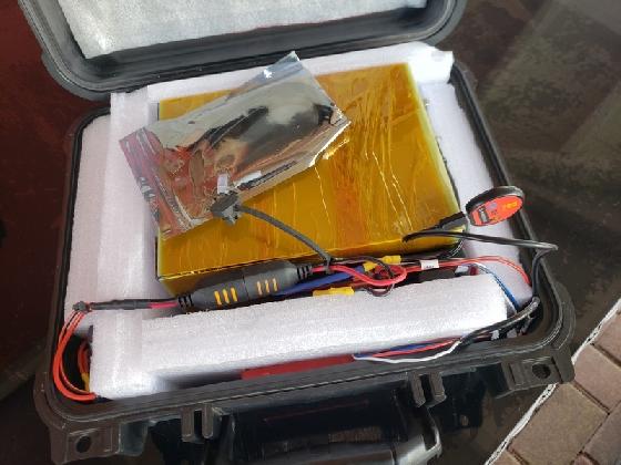 Valise batterie lithium 105Ah 12v