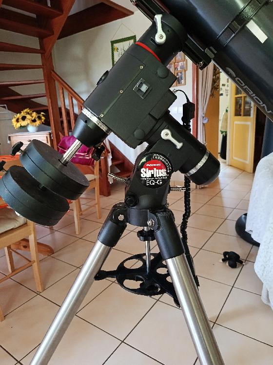 Vend mon setup Orion Sirius EQ G + Orion newton 150/750 et lunette de guidage