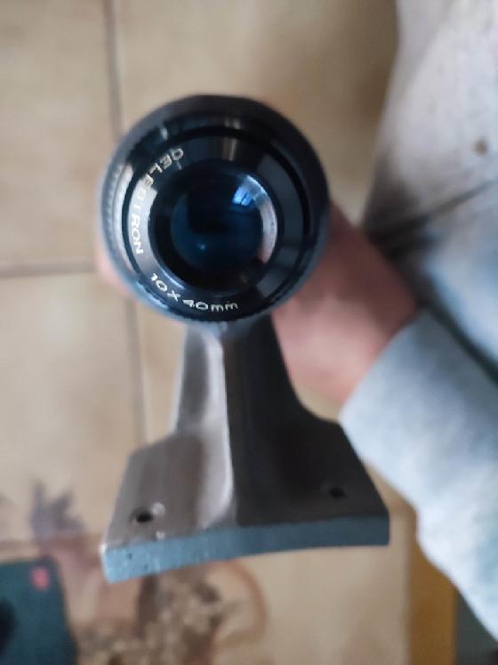 Chercheur Celestron 10 x 40 orange