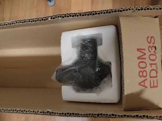 VIXEN AX103S (f/8) quadruplet aplati + réducteur 0,7X