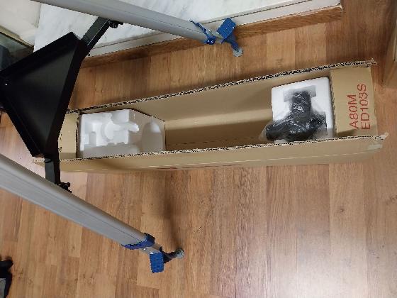 VIXEN AX103S (f/8) quadruplet aplati + réducteur 0,7X