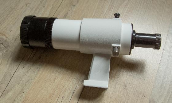 Chercheur droit 8 x 50