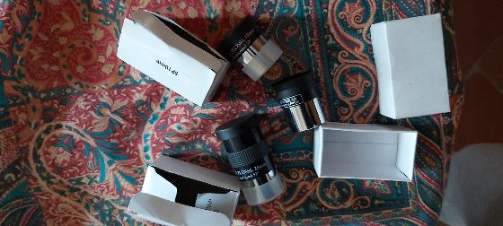 Caméra CCD et matériels divers