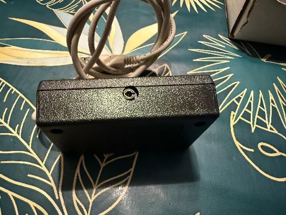 Porte oculaire motorisé JMI NGF-CM avec contrôleur USB pour SC