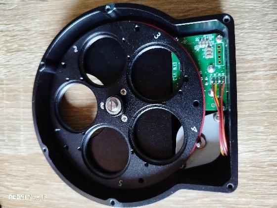 Roue à filtres motorisée ZWO mini 5 positions en 31.75mm 1.25"