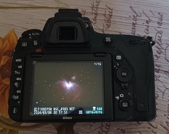 Nikon D750 défiltré + accessoires