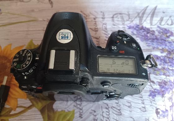 Nikon D750 défiltré + accessoires
