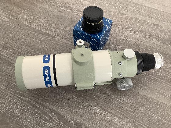 Lunette TAKAHASHI FS60