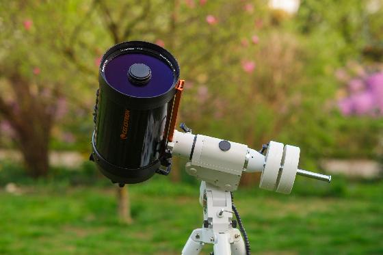 C8 sur Heq5 avec accessoires 