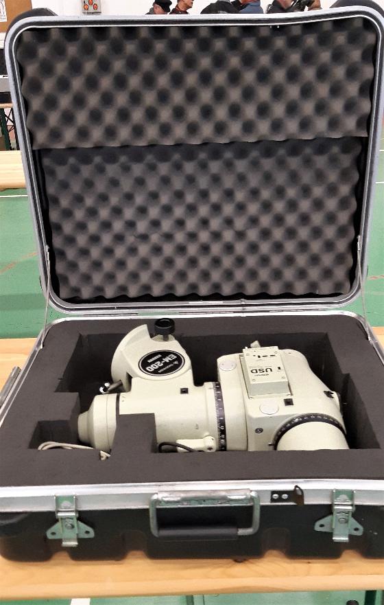 Monture équatorialeTakahashi EM200 