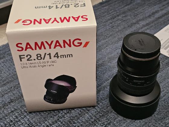 Objectif Samyang 14mm F2.8 pour Sony