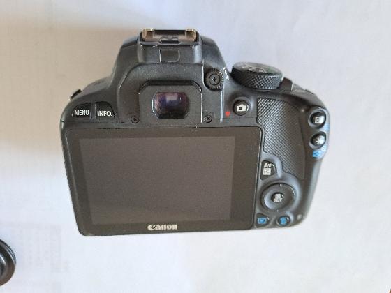 CANON 100D défiltré partiel seulement 8200 dclts TBE