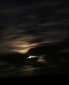 La Lune derri&egrave;re les nuages 2