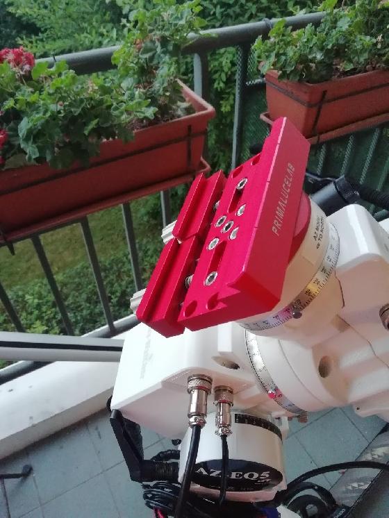 Monture équatoriale Sky-Watcher AZEQ5 Deluxe Pro Go-To (colonne)